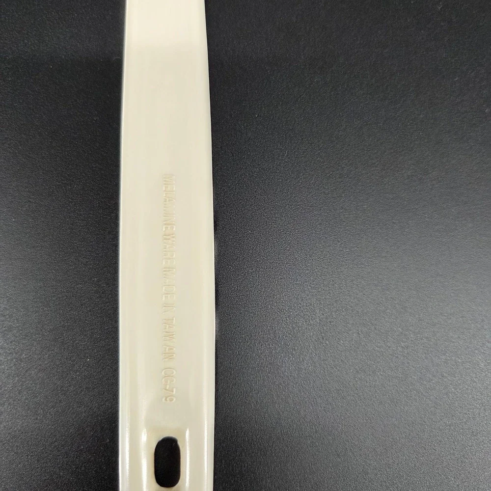 Vintage Melamine Spatula Turner Cream Off White Kitchen Utensil Taiwan CG-79